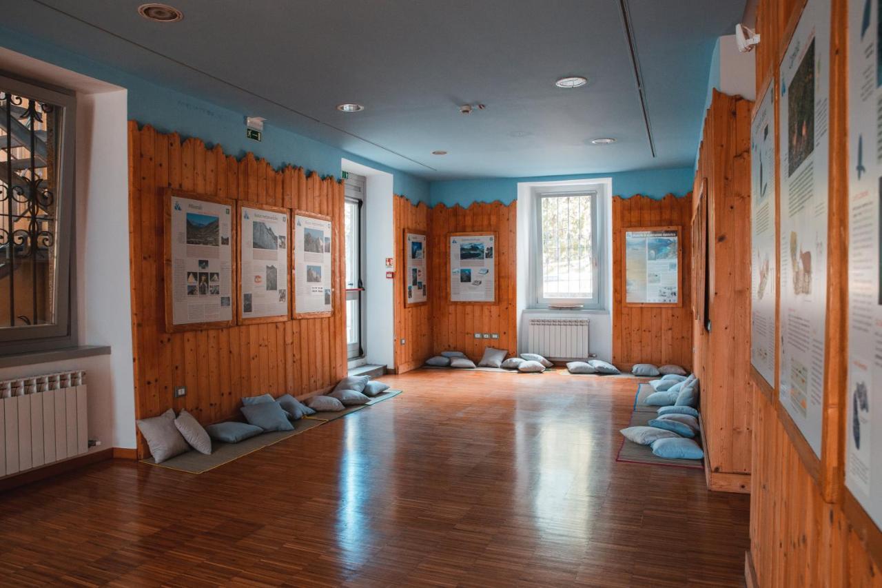 Casa Del Parco Adamello Vandrehjem Cevo Eksteriør billede
