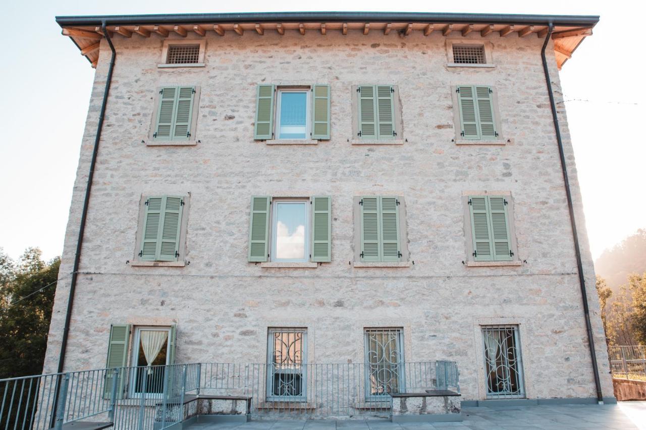 Casa Del Parco Adamello Vandrehjem Cevo Eksteriør billede